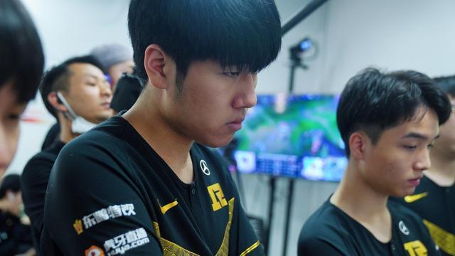 特身上的升 特身上的升