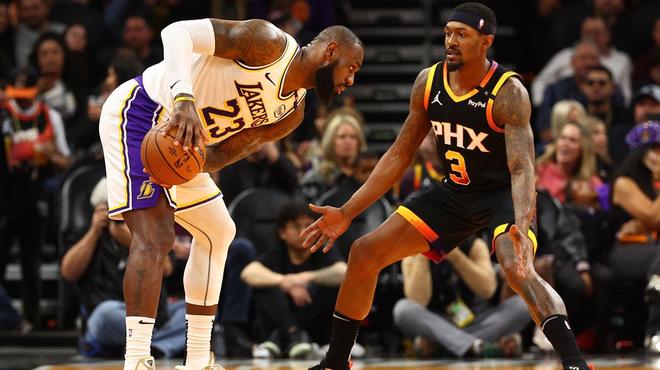 一位20岁 一位20岁